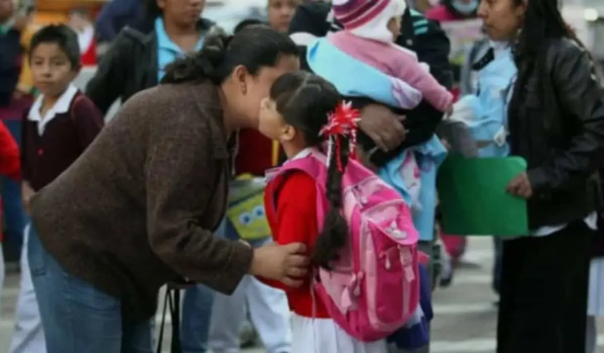  Las clases presenciales se suspenderán este 24 de junio para facilitar la movilidad durante el México vs. Chequia. 