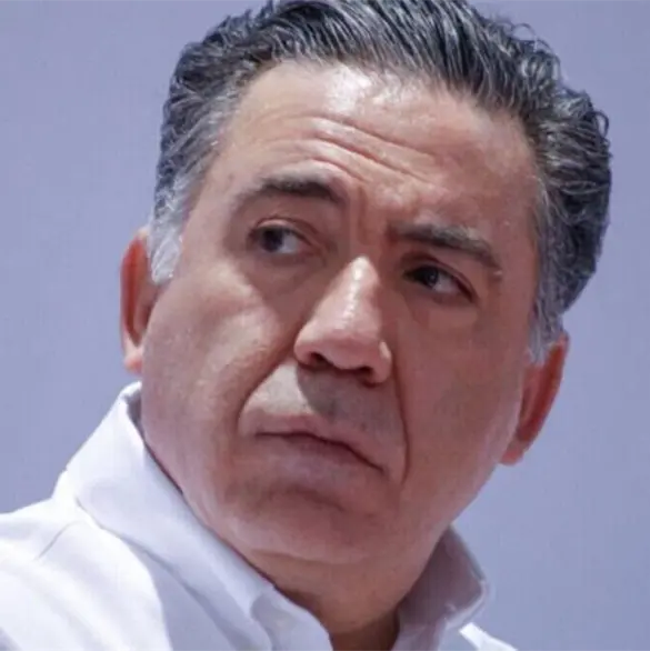 Enrique Inzunza, se&ntilde;alado por EU por presuntos v&iacute;nculos con el narco, reaparece en el Senado 