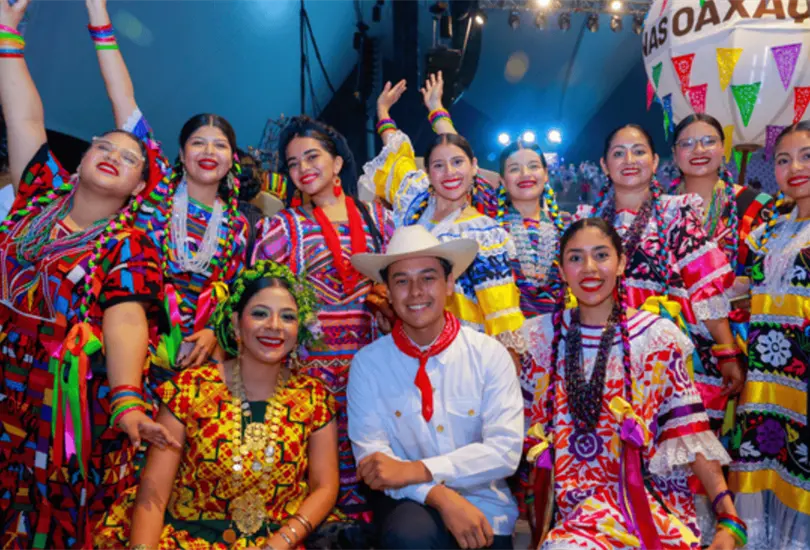 Uno de los principales atractivos será la oferta gastronómica, que permitirá probar algunos de los platillos más emblemáticos de Oaxaca sin salir de la capital.