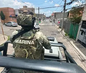 Terror en Tec&aacute;mac: sujeto armado toma como rehenes a seis familiares dentro de una casa