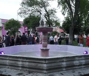 Puebla reinaugura la fuente del Parque de Santiago con nueva iluminaci&oacute;n y mantenimiento integral