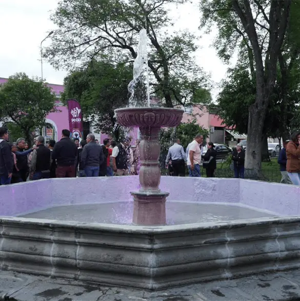Puebla reinaugura la fuente del Parque de Santiago con nueva iluminaci&oacute;n y mantenimiento integral