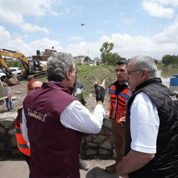 Pepe Chedraui supervisa labores de limpieza en el vaso regulador Puente Negro tras las lluvias en Puebla