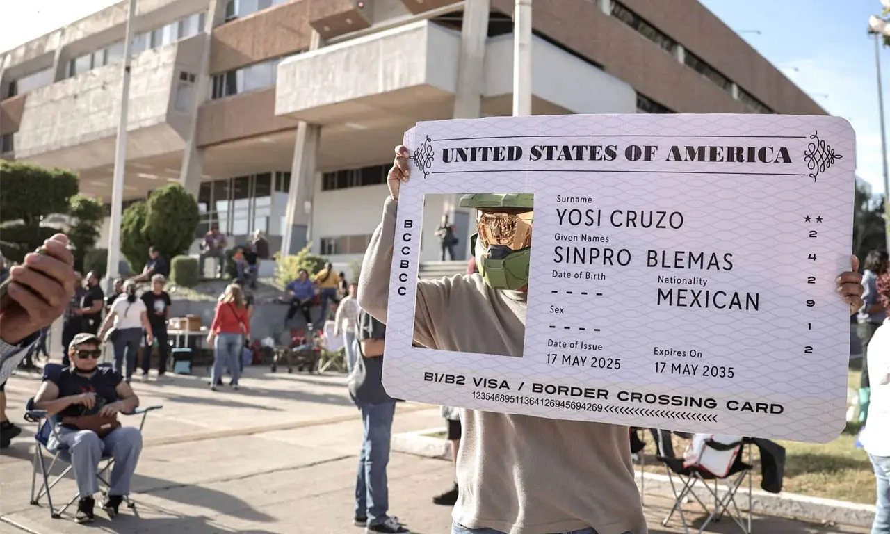  Actualmente, la visa estadounidense de no inmigrante más solicitada por los mexicanos, la B1/B2, mantiene un costo de 185 dólares, equivalente a poco más de 3 mil pesos. 