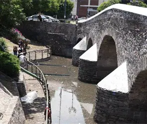 Puente de Ovando: realizan trabajos para retirar el agua acumulada tras las lluvias en Puebla