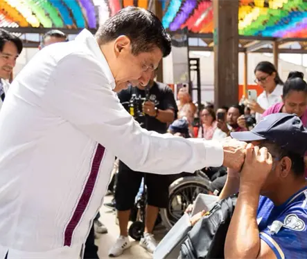 Salom&oacute;n Jara entrega en Oaxaca m&aacute;s de mil 400 apoyos a familias en jornada "Ver, Escuchar y Avanzar" 