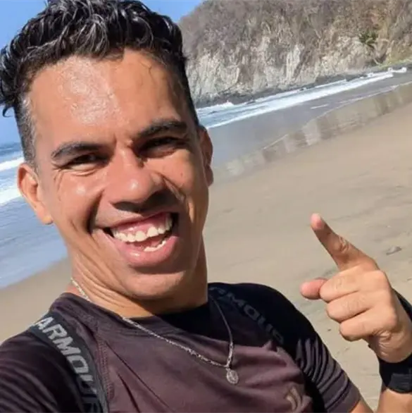 Reportan desaparición de Alex Serna, influencer que denunciaba presuntos daños ambientales en Guerrero Reportan desaparición de Alex Serna, influencer que denunciaba presuntos daños ambientales en Guerrero