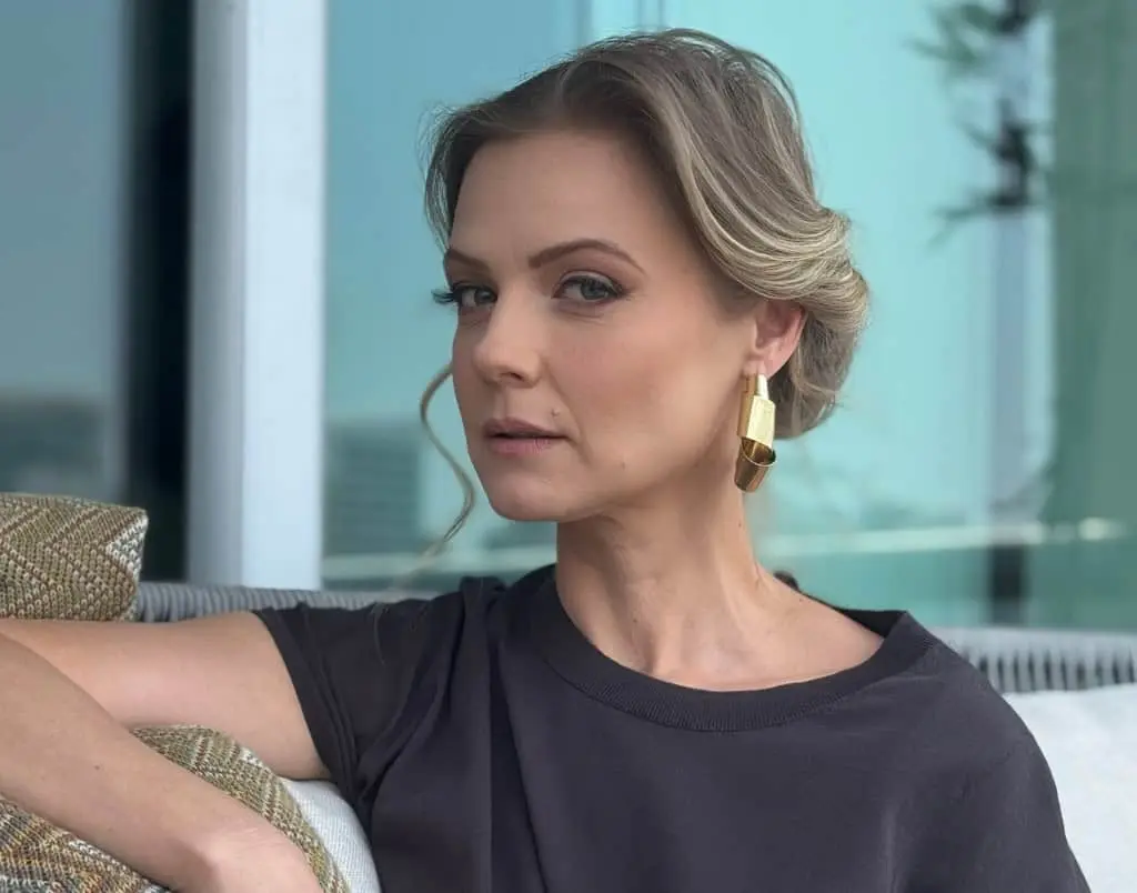 Actualmente, a sus 44 a&ntilde;os, contin&uacute;a activa en televisi&oacute;n y plataformas digitales, combinando nuevos proyectos actorales con una presencia constante en redes sociales.<br><br>
