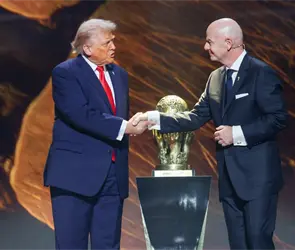 "Gracias por hacer lo correcto": Lo que se sabe del esc&aacute;ndalo en la FIFA por la tarjeta roja eliminada a EE.UU. tras presunta intervenci&oacute;n de Trump