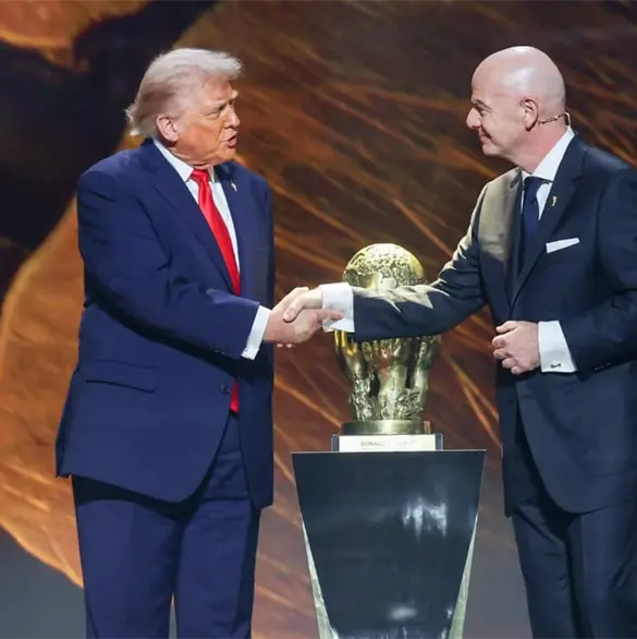 "Gracias por hacer lo correcto": Lo que se sabe del esc&aacute;ndalo en la FIFA por la tarjeta roja eliminada a EE.UU. tras presunta intervenci&oacute;n de Trump