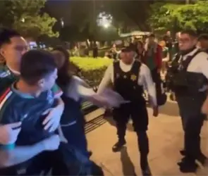 Polic&iacute;a golpea brutalmente a aficionado en Quer&eacute;taro tras M&eacute;xico vs Inglaterra