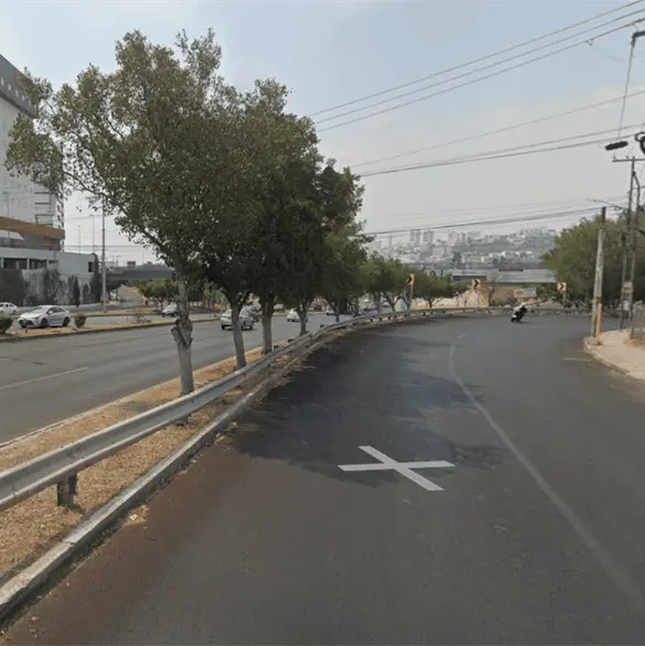 Cierres en Bernardo Quintana hoy: obras del Tren M&eacute;xico–Quer&eacute;taro arrancan en la avenida m&aacute;s importante