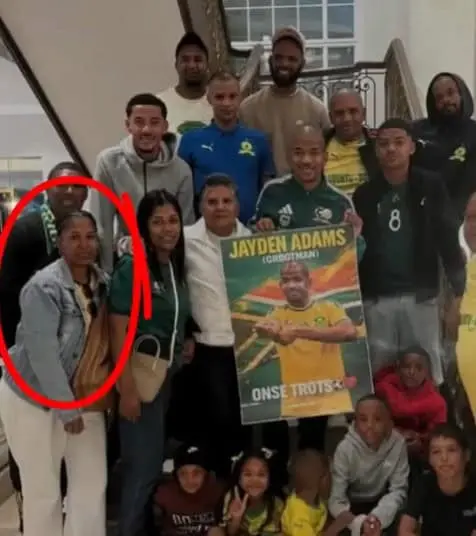 Durante su participación en el Mundial, Jayden se enteró de la muerte de su abuela. Especial