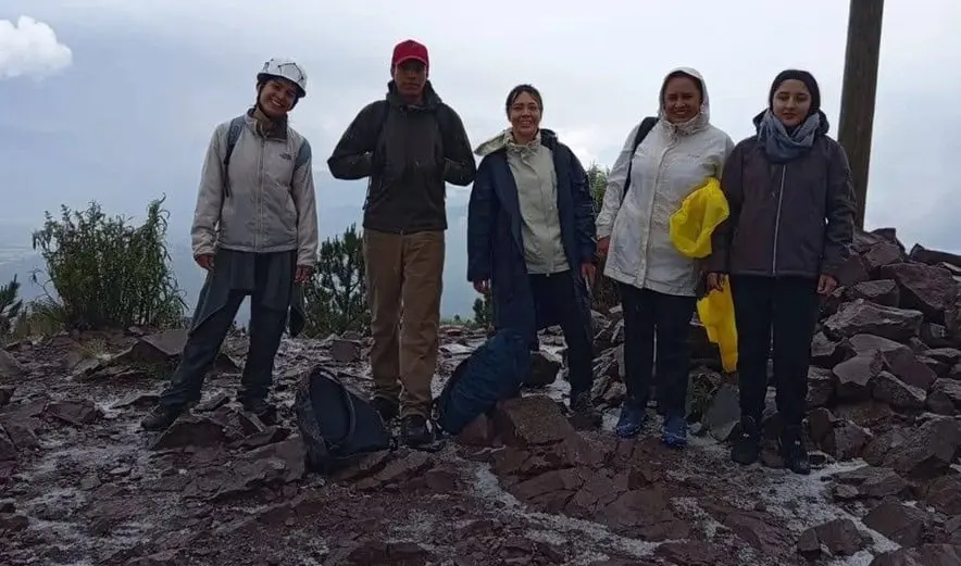 El grupo Senderismo Tepemecatl compartió fotos donde aparece Ana Amelí. Especial