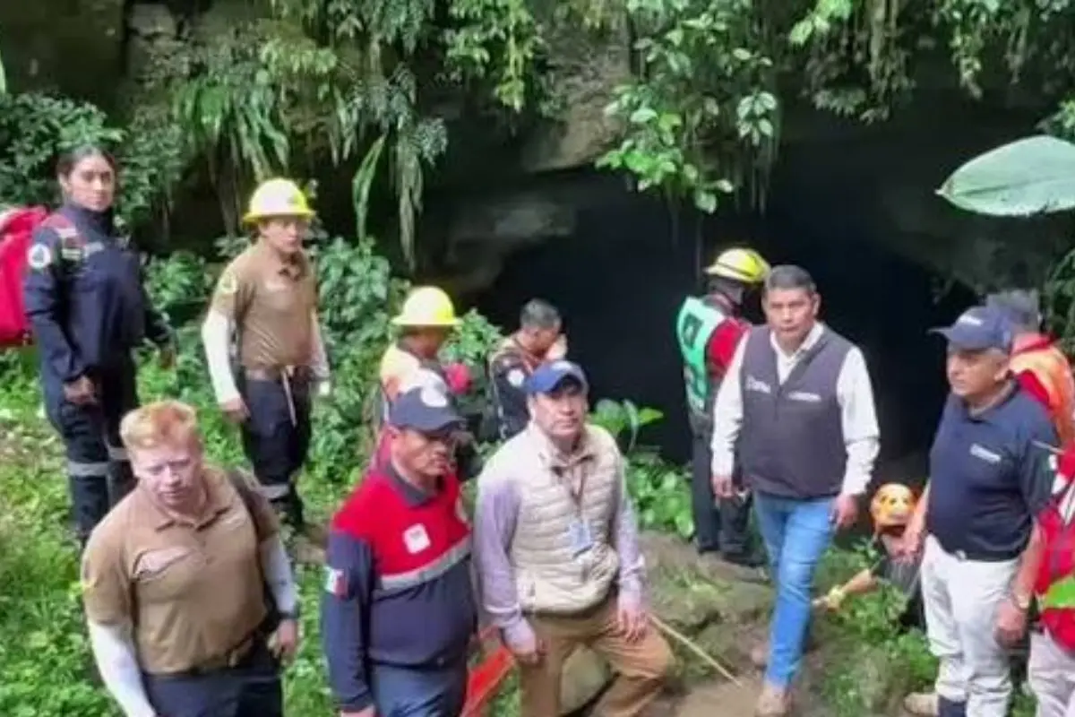  Revelan identidad del guía que llevó a familia a la gruta de Cuetzalan 