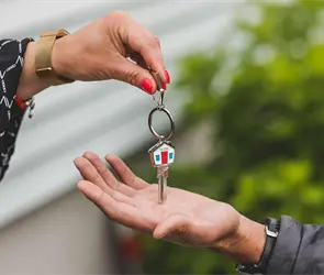 &iquest;Buscas una casa barata? As&iacute; puedes comprar inmuebles en las subastas del IMSS