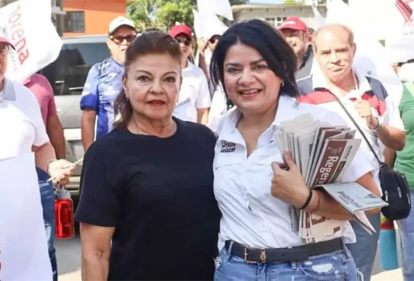 Úrsula Salazar Mojica, diputada de Morena en Tamaulipas, fue cuestionada por presumir los estudios de su hijo en Texas. Úrsula Salazar Mojica, diputada de Morena en Tamaulipas, fue cuestionada por presumir los estudios de su hijo en Texas.