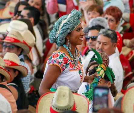 Guelaguetza 2026: &iquest;Qu&eacute; delegaciones participaron en el Primer Lunes del Cerro?