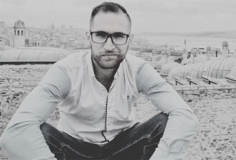 Hasta el momento no hay detenidos ni se ha determinado el móvil del asesinato. Hasta el momento no hay detenidos ni se ha determinado el móvil del asesinato.