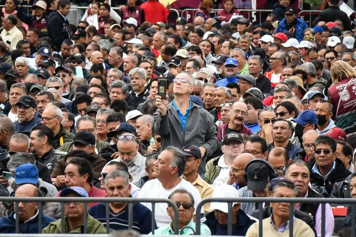 Durante la presentación de esta nueva etapa del programa, la jefa de Gobierno, Clara Brugada Molina, informó que la meta es alcanzar 154 mil beneficiarios antes de concluir 2026. Cuartoscuro.