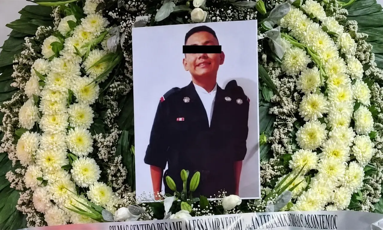  La muerte de Dafne revive el caso de Erick Torbellín en otra escuela militarizada. 