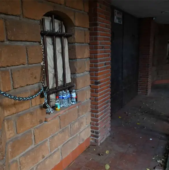 "¿Tenemos que llegar al extremo de doña Carlota?": vecinos de la colonia Del Valle denuncian invasiones en Matías Romero "¿Tenemos que llegar al extremo de doña Carlota?": vecinos de la colonia Del Valle denuncian invasiones en Matías Romero