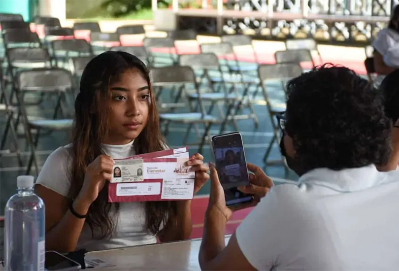 Te explicamos cu&aacute;les son los requisitos, qu&eacute; documentos necesitas y c&oacute;mo registrarte para recibir 9 mil 582 pesos al mes.
