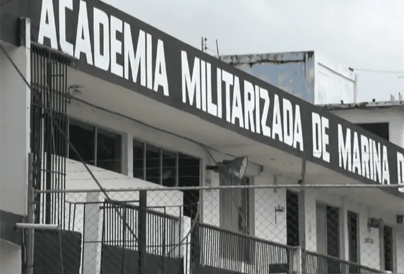 La muerte de la adolescente no s&oacute;lo provoc&oacute; protestas y exigencias de justicia. Tambi&eacute;n motiv&oacute; a exalumnos a romper el silencio y narrar experiencias que, hasta ahora, permanec&iacute;an ocultas s&oacute;lo en los recuerdos de las v&iacute;ctimas.