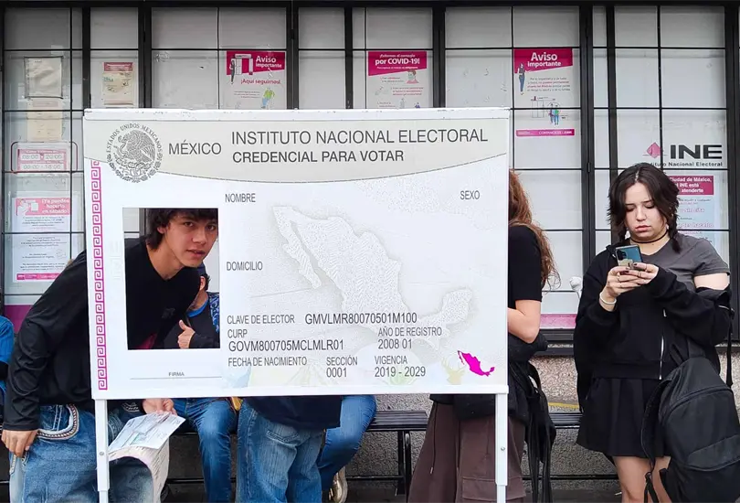 La credencial para votar tiene validez oficial en todo México y es uno de los documentos más solicitados para acreditar la identidad de una persona.
