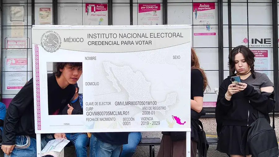 INE: &iquest;Cu&aacute;les son los requisitos para sacar tu credencial de elector?