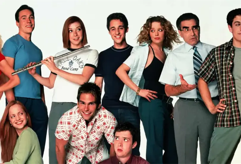 American Pie fue una popular saga de películas de comedia para adolescentes. La primera parte se estrenó en 1999 y presenta a cuatro amigos que tratan de perder su virginidad antes de graduarse de la preparatoria. ¿Qué fue de los protagonistas de American Pie a 27 años del estreno? American Pie fue una popular saga de películas de comedia para adolescentes. La primera parte se estrenó en 1999 y presenta a cuatro amigos que tratan de perder su virginidad antes de graduarse de la preparatoria. ¿Qué fue de los protagonistas de American Pie a 27 años del estreno?