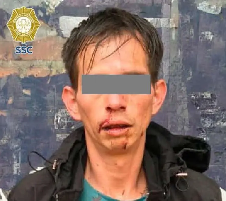 Tras el impacto, el conductor intentó abandonar la zona; sin embargo, logro ser detenido. Especial