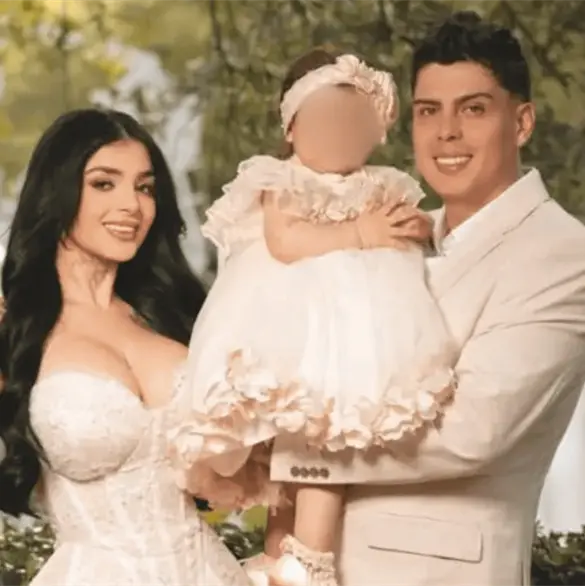 ¿Quién es Jhon Echeverry y a qué se dedica? El esposo de Karely Ruiz que fue golpeado durante un robo ¿Quién es Jhon Echeverry y a qué se dedica? El esposo de Karely Ruiz que fue golpeado durante un robo
