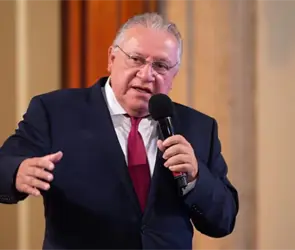 Rafael Mar&iacute;n Mollinedo propone fortalecer el campo y diversificar la econom&iacute;a de Quintana Roo