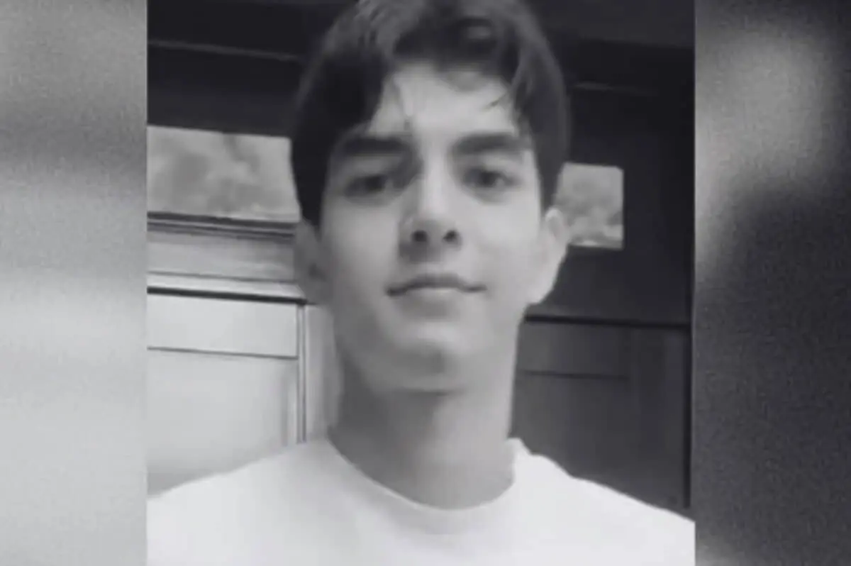  Julio César Arredondo fue localizado sin vida junto al Malecón Viejo de Culiacán, 10 días después de su desaparición. La Fiscalía confirmó su identidad con pruebas de ADN. 