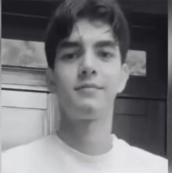 ¿Qué se sabe de Julio César, el joven que desapareció tras salir de trabajar y fue hallado dentro de una bolsa en Culiacán? ¿Qué se sabe de Julio César, el joven que desapareció tras salir de trabajar y fue hallado dentro de una bolsa en Culiacán?