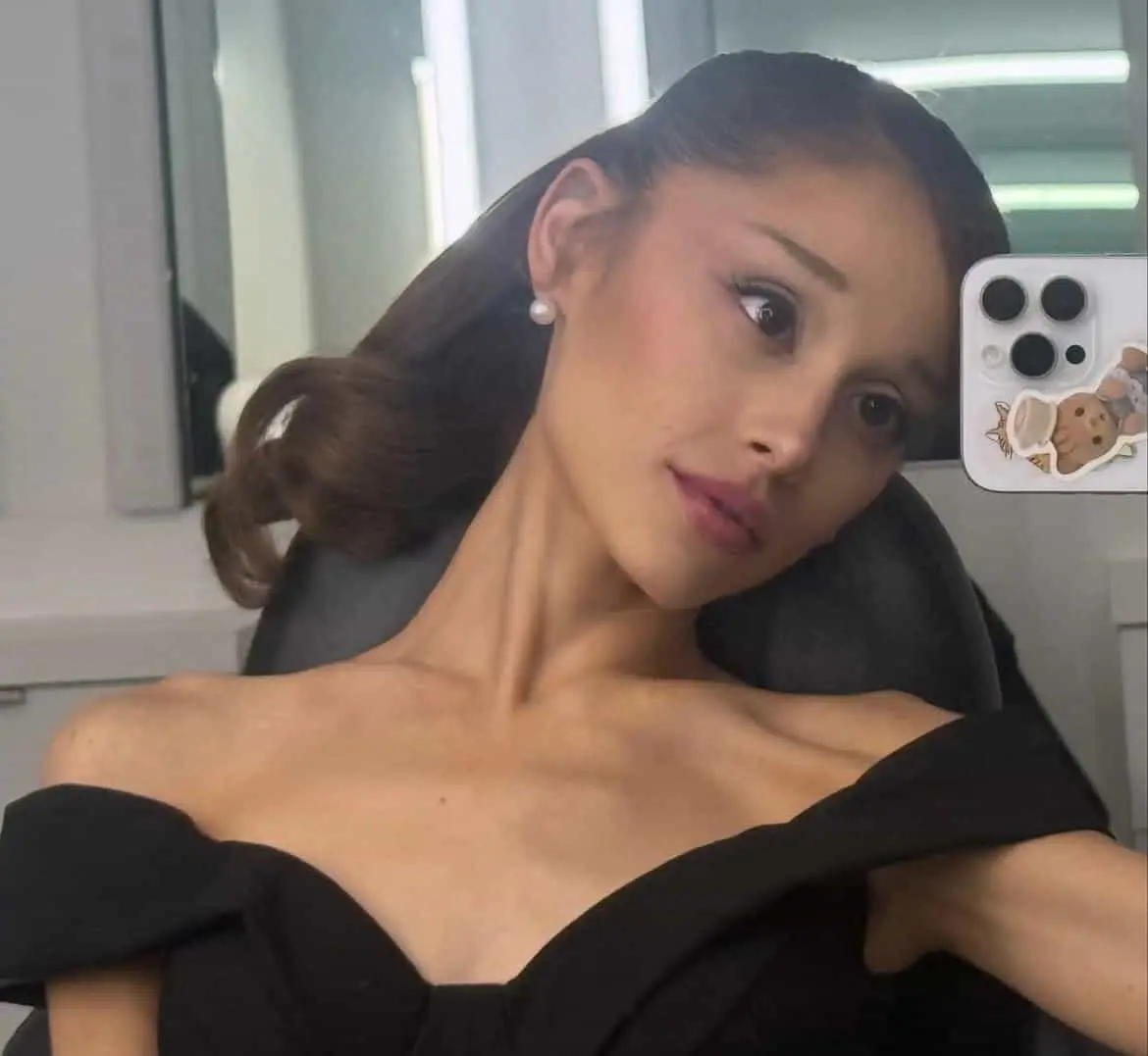 Este es el antes y después de Ariana Grande. Este es el antes y después de Ariana Grande.