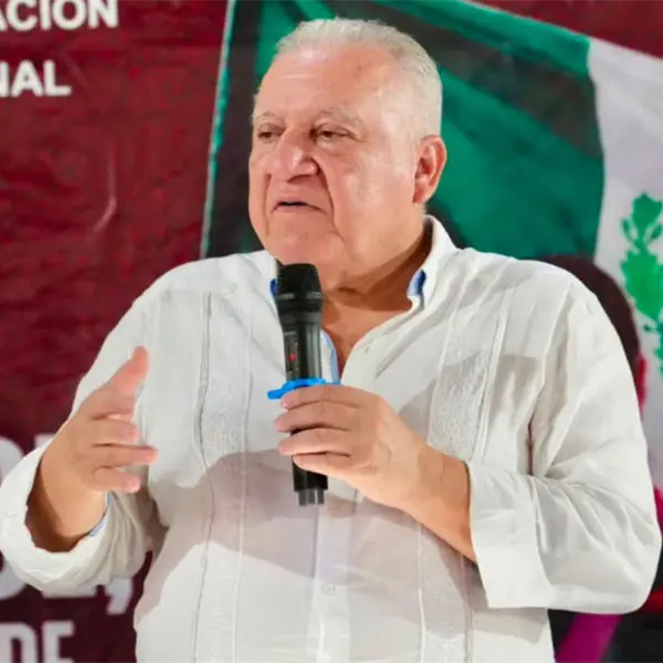 Rafael Mar&iacute;n Mollinedo se posiciona como favorito para la gubernatura de Quintana Roo