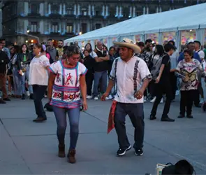 Fiesta de las Culturas Indígenas 2026: Tamales, cacao y música gratis en el Zócalo Fiesta de las Culturas Indígenas 2026: Tamales, cacao y música gratis en el Zócalo