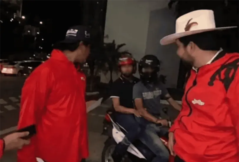 En una de las im&aacute;genes se afirma que uno de ellos habr&iacute;a sido quien dispar&oacute; contra el influencer, mientras que otra persona es se&ntilde;alada como supuesto autor intelectual del ataque.