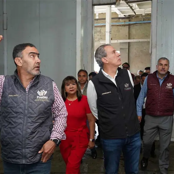 Rastro Municipal de Puebla: autoridades e introductores revisan operaci&oacute;n