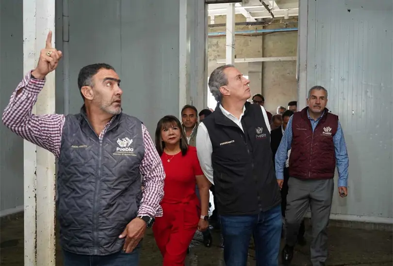 Pepe Chedraui y introductores revisan operación de Industrial de Abastos. Pepe Chedraui y introductores revisan operación de Industrial de Abastos.