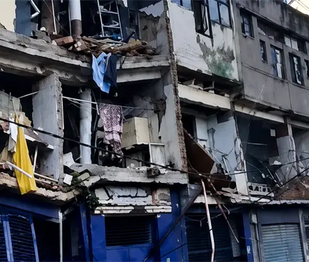 Momento exacto del sismo de 7.4 que sacudi&oacute; Colombia y dej&oacute; graves da&ntilde;os 
