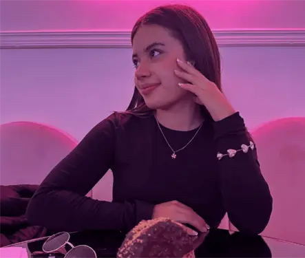 &iquest;Qui&eacute;n era Sof&iacute;a Murillo, la influencer que muri&oacute; en un accidente a&eacute;reo junto a su madre y abuela?