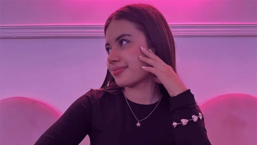 &iquest;Qui&eacute;n era Sof&iacute;a Murillo, la influencer que muri&oacute; en un accidente a&eacute;reo junto a su madre y abuela?