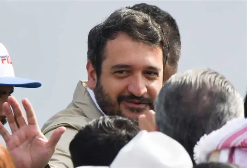El hijo del expresidente Andrés Manuel López Obrador aseguró que su apellido le ha permitido acercarse a habitantes de Tabasco durante sus recorridos políticos. El hijo del expresidente Andrés Manuel López Obrador aseguró que su apellido le ha permitido acercarse a habitantes de Tabasco durante sus recorridos políticos.
