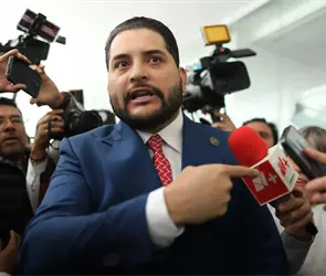 Carlos Guti&eacute;rrez revela por qu&eacute; empez&oacute; el pleito con Arturo &Aacute;vila en el Senado