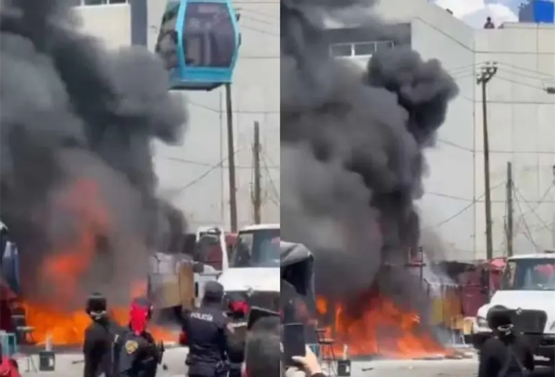 Una falla en la manguera de un cilindro de gas LP provocó un fuerte incendio en Santa Martha Acatitla, donde las llamas alcanzaron dos puestos semifijos. Una falla en la manguera de un cilindro de gas LP provocó un fuerte incendio en Santa Martha Acatitla, donde las llamas alcanzaron dos puestos semifijos.