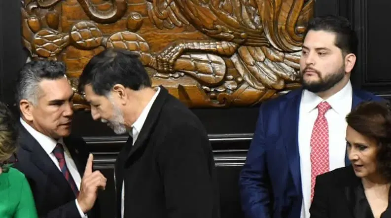 Carlos Gutiérrez Mancilla, diputado del PRI, respaldó a Alejandro “Alito Moreno” en su pelea contra Fernández Noroña. Especial