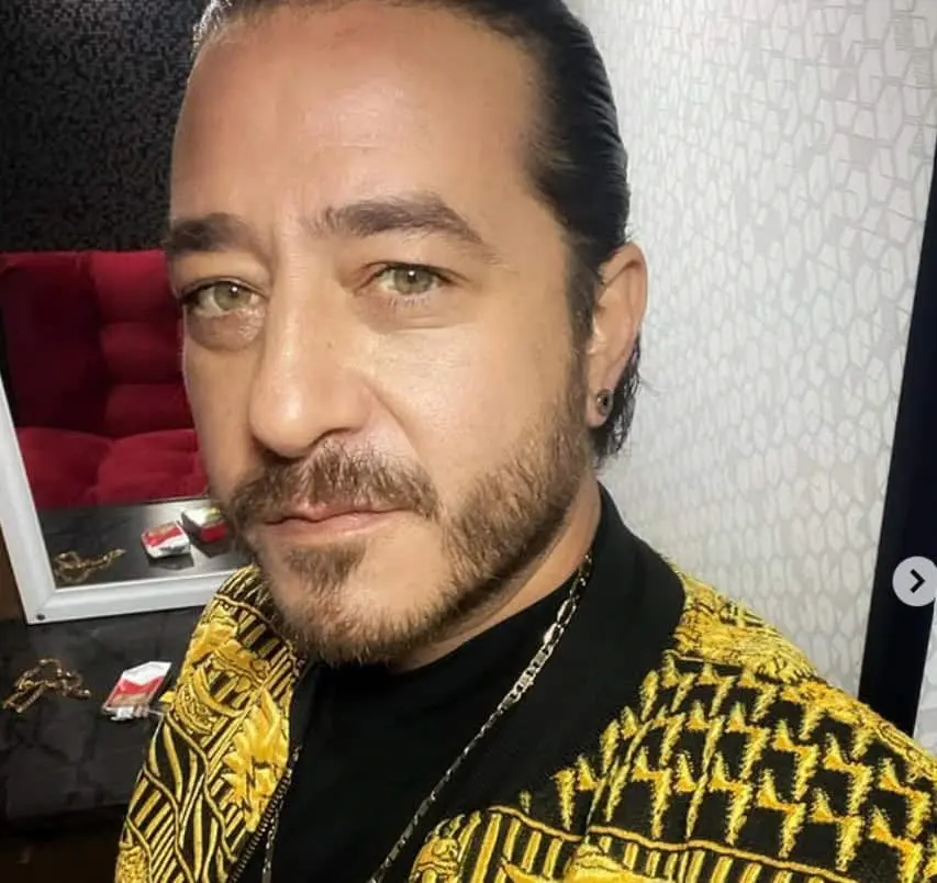 Actualmente tiene 49 años, ha protagonizado 'La vida inmoral de la pareja ideal' y la serie 'Diablo Guardián'.<br> Actualmente tiene 49 años, ha protagonizado 'La vida inmoral de la pareja ideal' y la serie 'Diablo Guardián'.<br>